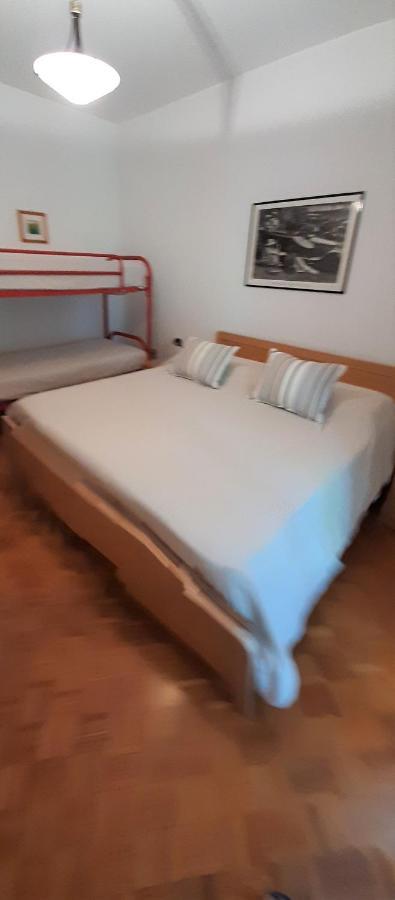 Apartments Eva Zambratija Kültér fotó