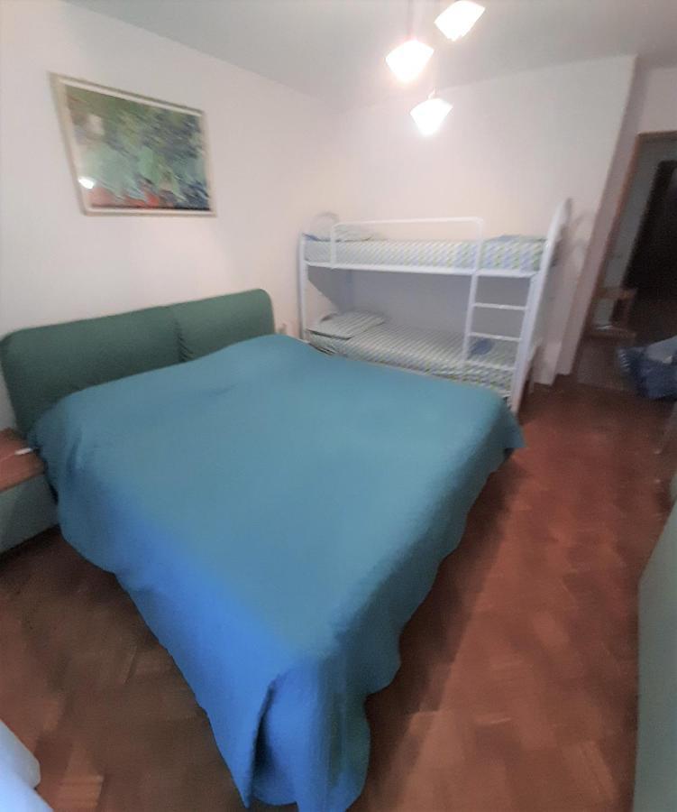 Apartments Eva Zambratija Kültér fotó
